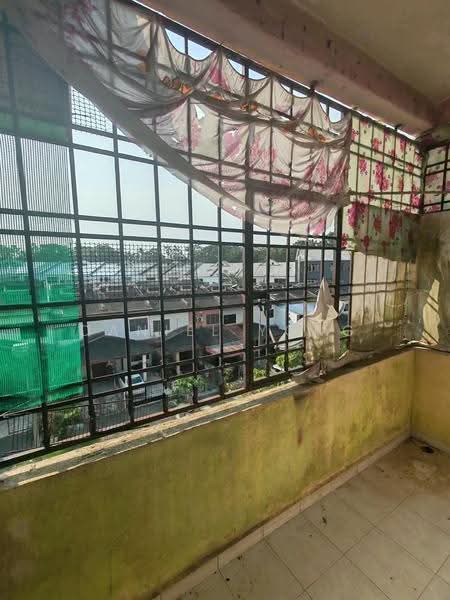 Flat for Sale at Taman Harmoni - Daniel Yong - Balcony - PropertyGuru.com.my