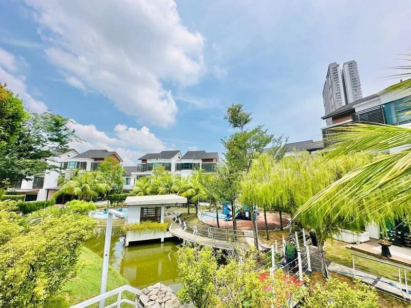 Rumah Berkembar untuk Dijual di Symphony Hills (Cyberjaya) - Ashraff Daniel - Exterior - PropertyGuru.com.my