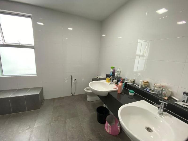 2-storey Terraced House for Sale in Horizon Hills (Iskandar Puteri (Nusajaya)) - Sky Tan - Bathroom - PropertyGuru.com.my