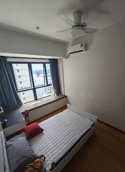 Condominium for Rent at Kings Bay @ Country Garden Danga Bay - Gavin Soo - Bedroom - PropertyGuru.com.my