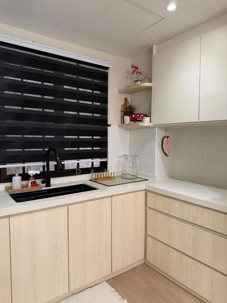 Kondominium untuk Dijual di Cyber Heights Villa - Ashraff Daniel - Kitchen - PropertyGuru.com.my