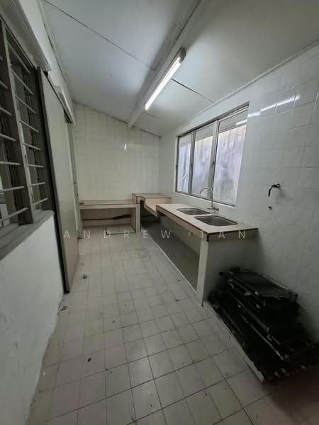 2-storey Terraced House for Sale in Bandar Menjalara (Kuala Lumpur) - Andrew Tan - Kitchen - PropertyGuru.com.my