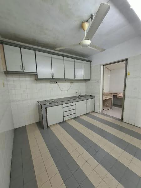 2-storey Terraced House for Sale in Bandar Menjalara (Kuala Lumpur) - Andrew Tan - Kitchen - PropertyGuru.com.my