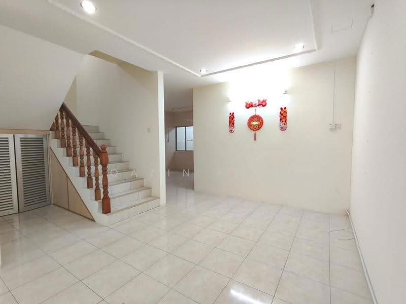 2-storey Terraced House for Sale in Taman Desa Rishah Indah (Ipoh) - Qazin Khoo - Interior - PropertyGuru.com.my