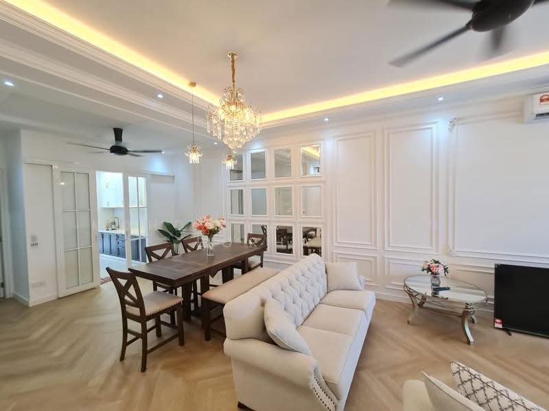 Rumah Teres 2-Tingkat untuk Disewa di Eco Majestic (Semenyih) - Mohd Syafie Bin Borhan - Living Room - PropertyGuru.com.my