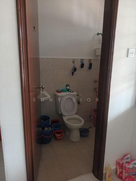 1-storey Terraced House for Sale in Taman Impian Emas (Skudai) - Suny Sior - Bathroom - PropertyGuru.com.my