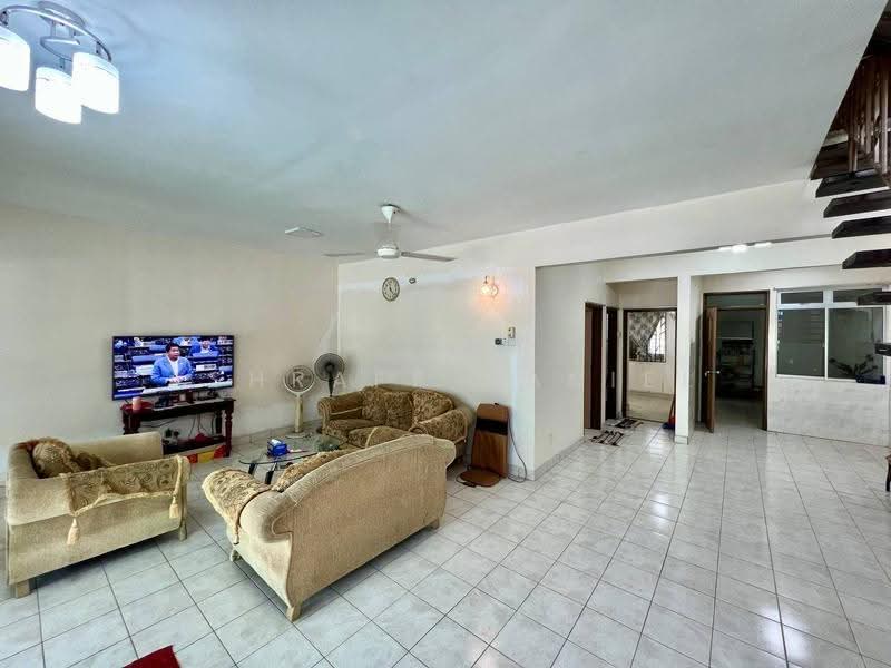 Rumah Teres 2-Tingkat untuk Dijual di Hulu Langat (Selangor) - Ashraff Daniel - Living Room - PropertyGuru.com.my