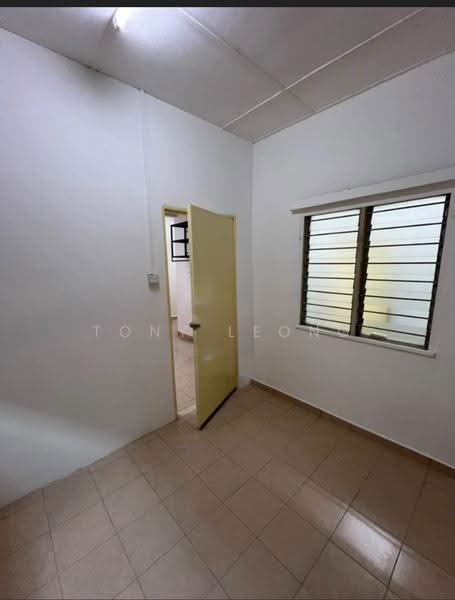 Rumah Teres 2-Tingkat untuk Disewa di Usj 22 (Subang Jaya) - Tony Leong - PropertyGuru.com.my