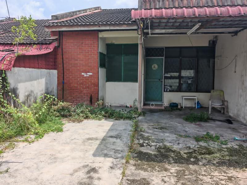 1-storey Terraced House for Sale in Tebrau (Johor) - Sean Khor - Exterior - PropertyGuru.com.my