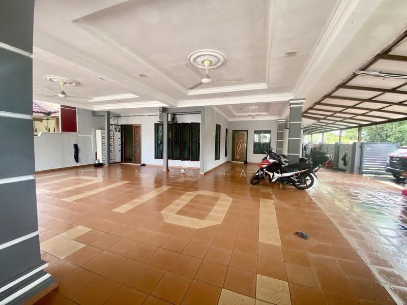 2-storey Terraced House for Sale in Bangi (Selangor) - Rosniza Tanidi - Exterior - PropertyGuru.com.my