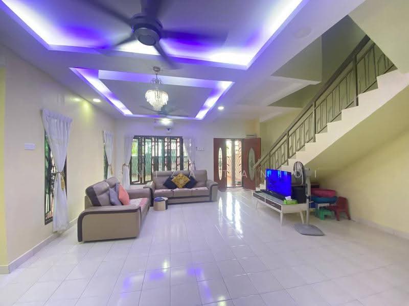 2-storey Terraced House for Sale in Bangi (Selangor) - Rosniza Tanidi - Living Room - PropertyGuru.com.my
