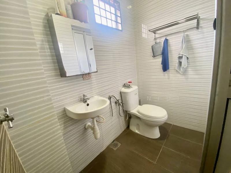 2-storey Terraced House for Sale in Bangi (Selangor) - Rosniza Tanidi - Bathroom - PropertyGuru.com.my