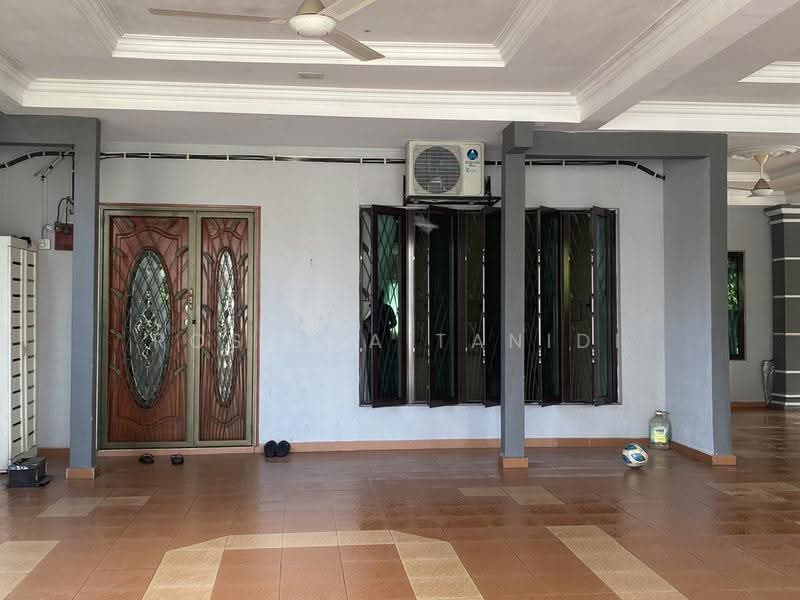 2-storey Terraced House for Sale in Bangi (Selangor) - Rosniza Tanidi - Exterior - PropertyGuru.com.my