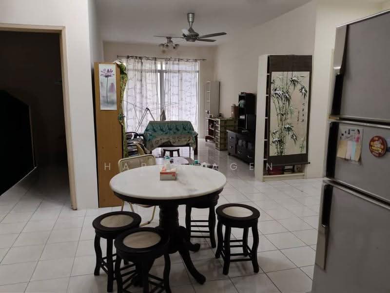 Kondominium untuk Dijual di Platinum Hill PV 3 - Haron Agen - Living Room - PropertyGuru.com.my