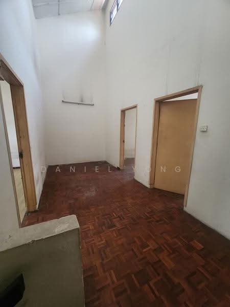 Rumah Teres 2-Tingkat untuk Dijual di Taman Sri Intan (Johor Bahru) - Daniel Yong - Interior - PropertyGuru.com.my