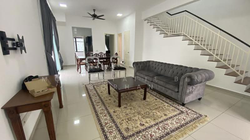 Rumah Teres 2-Tingkat untuk Disewa di Eco Majestic (Semenyih) - Mohd Syafie Bin Borhan - Living Room - PropertyGuru.com.my