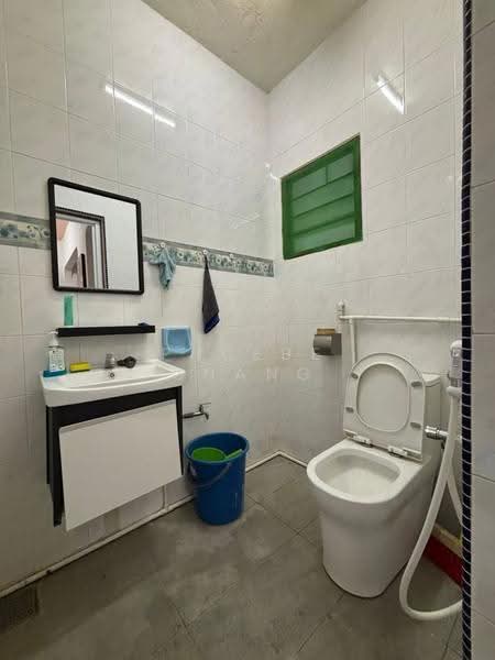 2-storey Terraced House for Sale in Taman Song Choon (Ipoh) - Phoebe Chang - Bathroom - PropertyGuru.com.my