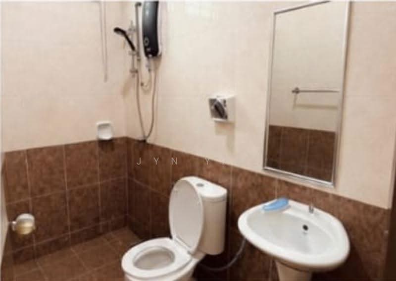 Semi-Detached House for Rent in Pelindung Heights (Kuantan) - Jyn Yap - Bathroom - PropertyGuru.com.my