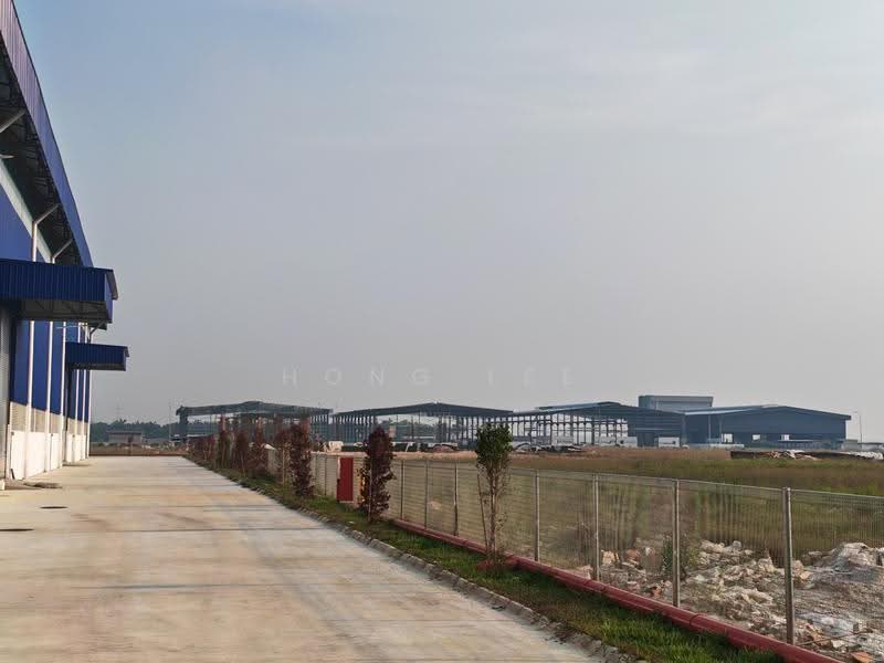 Factory for Sale in Kapar (Selangor) - Hong Lee - Exterior - PropertyGuru.com.my
