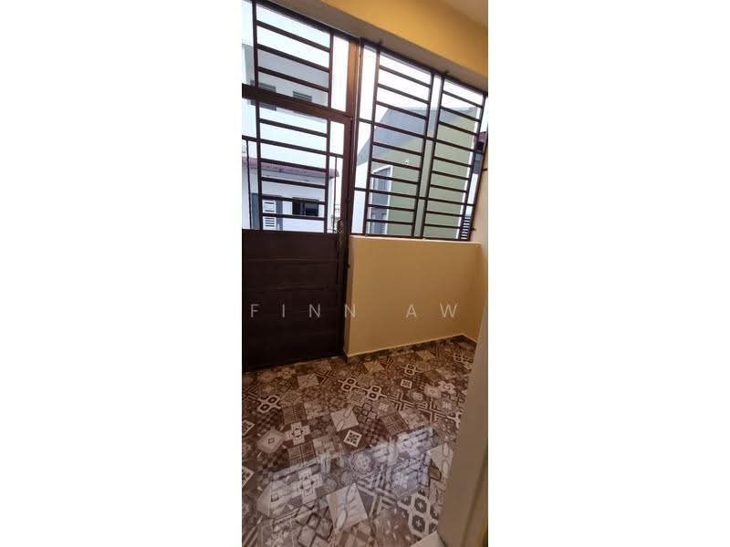 Rumah Teres 1-Tingkat untuk Disewa di Bandar Putra Kulai (Kulai) - Finn Aw - Balcony - PropertyGuru.com.my