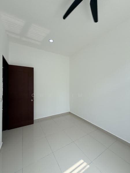 Bungalow House for Sale in Serdang (Seri Kembangan) - ChaoLim . - Interior - PropertyGuru.com.my