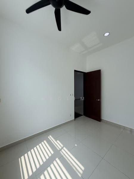 Bungalow House for Sale in Serdang (Seri Kembangan) - ChaoLim . - Interior - PropertyGuru.com.my