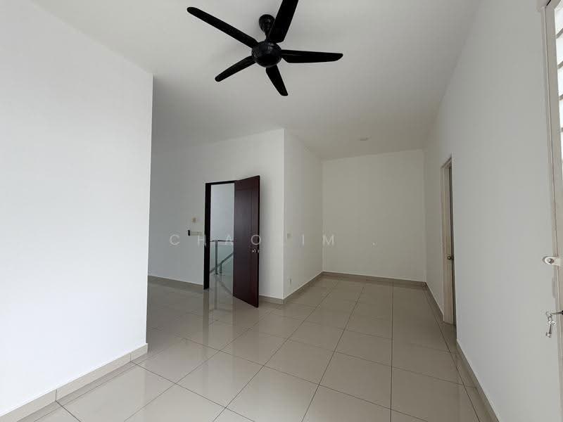 Bungalow House for Sale in Serdang (Seri Kembangan) - ChaoLim . - PropertyGuru.com.my