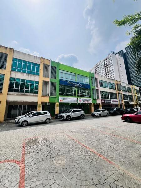 Shop for Sale in Cheras (Kuala Lumpur) - CL Leong - Exterior - PropertyGuru.com.my