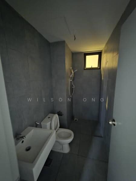 Service Residence for Sale at M Vertica - Wilson Ong - Bathroom - PropertyGuru.com.my
