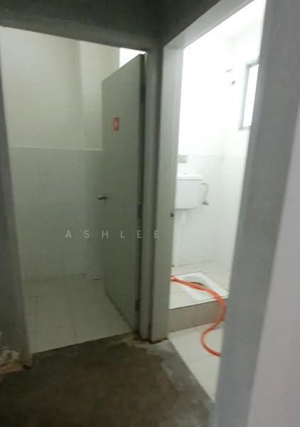 Shop / Office for Sale in Cyberjaya (Selangor) - Ashlee LSS - Bathroom - PropertyGuru.com.my