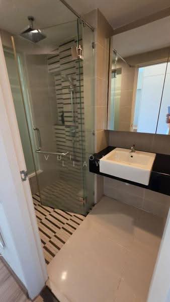 Condominium for Rent at The Peak SOHO - Vui Onn Liaw - Bathroom - PropertyGuru.com.my