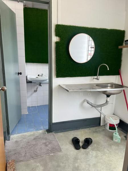 Office for Rent in Puchong (Selangor) - CK Chong - Bathroom - PropertyGuru.com.my