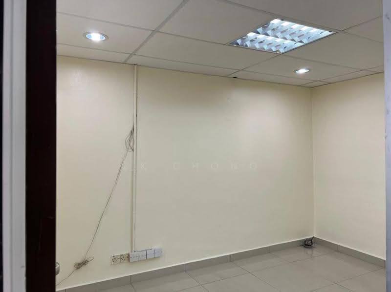 Office for Rent in Puchong (Selangor) - CK Chong - Interior - PropertyGuru.com.my