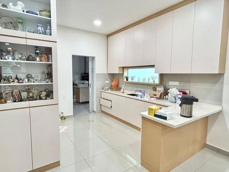 2-storey Terraced House for Sale in Skudai (Johor) - Keith Shum - Kitchen - PropertyGuru.com.my