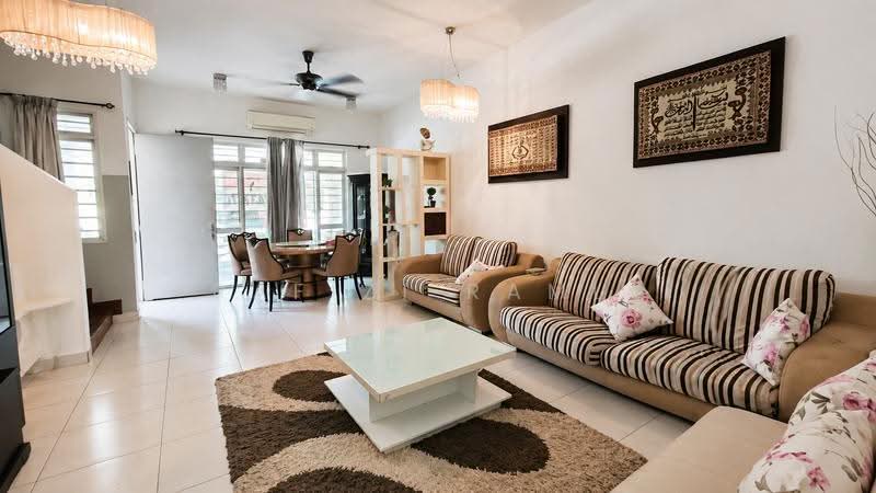 Rumah Teres 2-Tingkat untuk Dijual di Presint 11 (Putrajaya) - Rafizi Ramli - Living Room - PropertyGuru.com.my