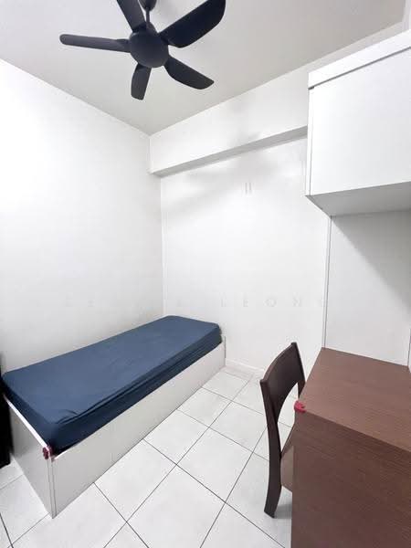 Kediaman Servis untuk Dijual di Diamond Residences - Leslie Leong - Bedroom - PropertyGuru.com.my