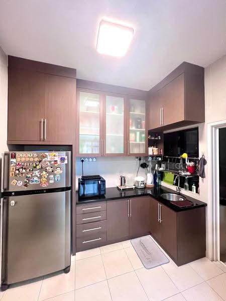 Kediaman Servis untuk Dijual di Diamond Residences - Leslie Leong - Kitchen - PropertyGuru.com.my