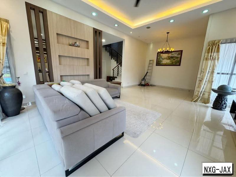 Semi-Detached House for Sale in Setia Damai (Setia Alam) - Hao Kai Khaw - Living Room - PropertyGuru.com.my