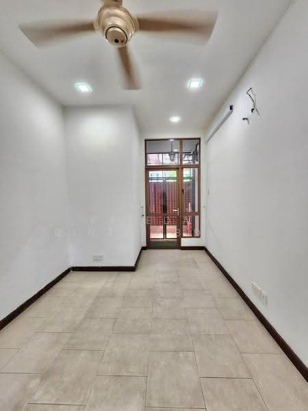 Rumah Teres 2-Tingkat untuk Dijual di Bukit Jelutong (Shah Alam) - Rafedah Binti Abdul Aziz - Interior - PropertyGuru.com.my