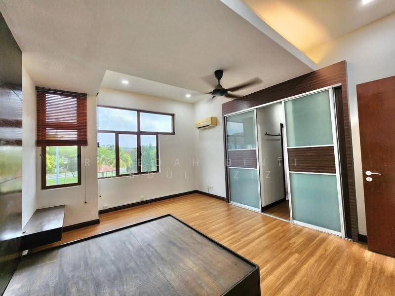 Rumah Teres 2-Tingkat untuk Dijual di Bukit Jelutong (Shah Alam) - Rafedah Binti Abdul Aziz - Bedroom - PropertyGuru.com.my