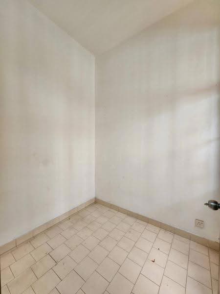 Rumah Teres 2-Tingkat untuk Dijual di Bukit Jelutong (Shah Alam) - Rafedah Binti Abdul Aziz - Interior - PropertyGuru.com.my