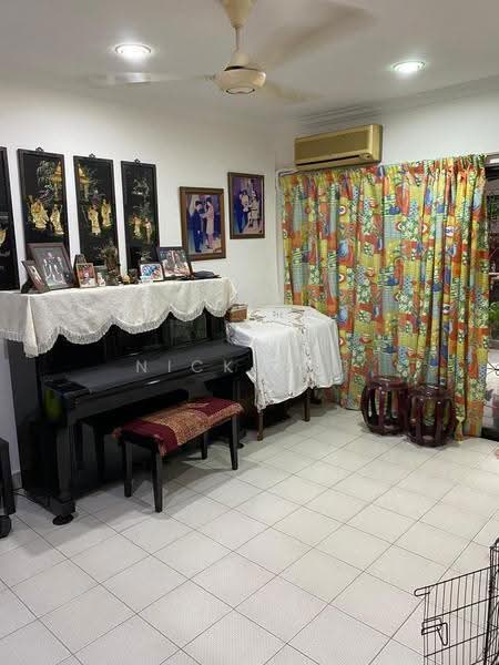 Rumah Teres 2-Tingkat untuk Dijual di Taman Bukit Hijau (Cheras) - Nick Yap - Living Room - PropertyGuru.com.my