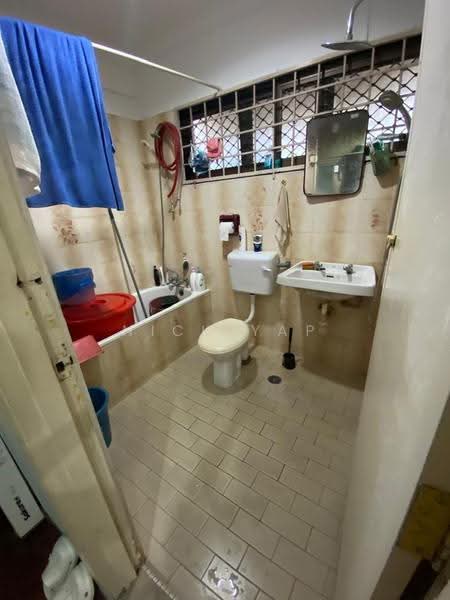 Rumah Teres 2-Tingkat untuk Dijual di Taman Bukit Hijau (Cheras) - Nick Yap - Bathroom - PropertyGuru.com.my