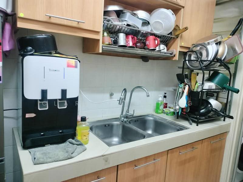 Kondominium untuk Disewa di Green Avenue Condominium - Clarence Chong - Kitchen - PropertyGuru.com.my