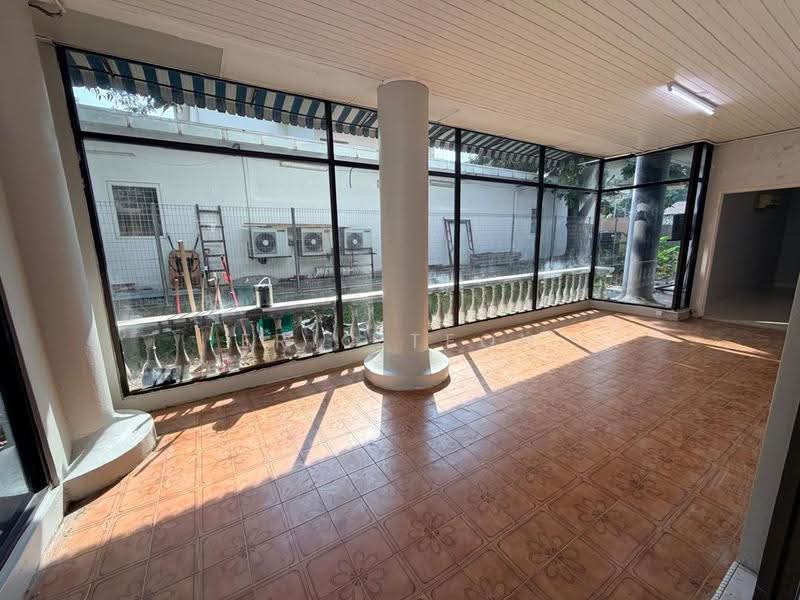Bungalow House for Rent in KL City Centre (Kuala Lumpur) - Eric Teoh - Interior - PropertyGuru.com.my