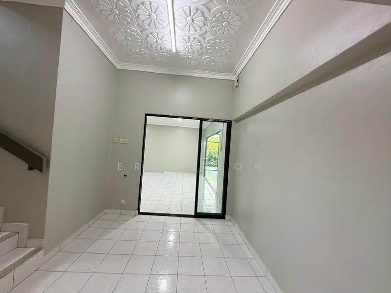 Bungalow House for Rent in KL City Centre (Kuala Lumpur) - Eric Teoh - Interior - PropertyGuru.com.my