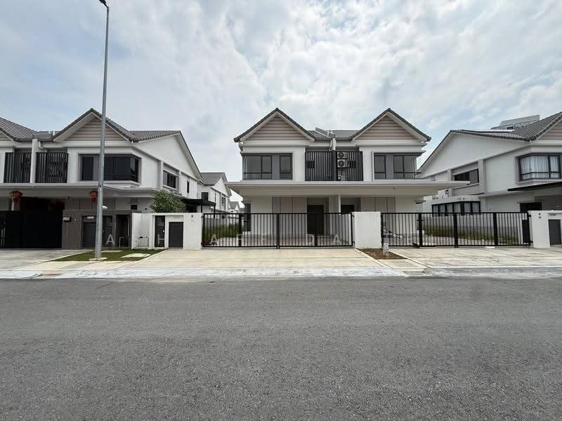 Rumah Berkembar untuk Dijual di Cyber 10 (Cyberjaya) - Ashraff Daniel - PropertyGuru.com.my