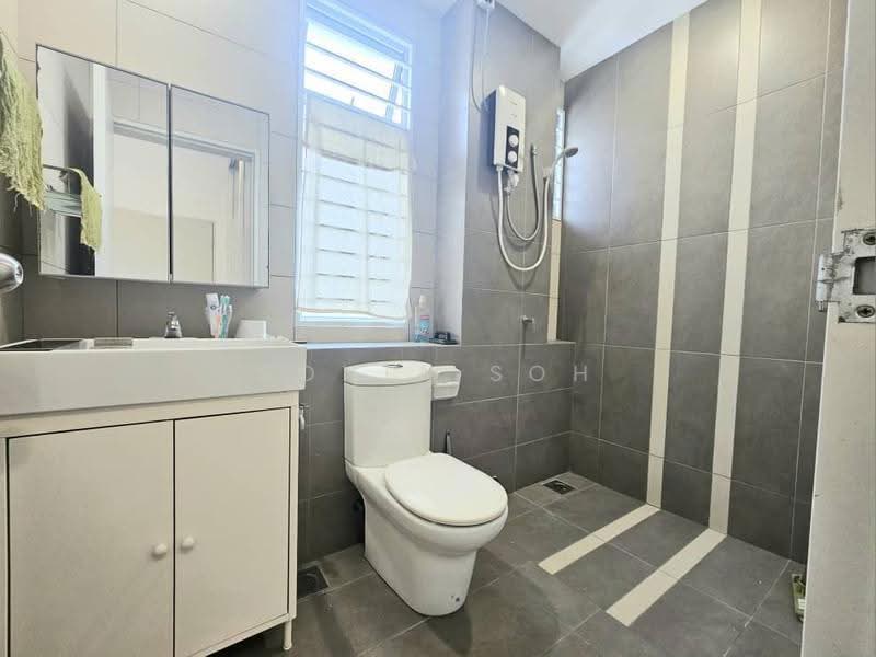 Rumah Teres 2-Tingkat untuk Dijual di Telok Panglima Garang (Selangor) - Sonia Soh - Bathroom - PropertyGuru.com.my