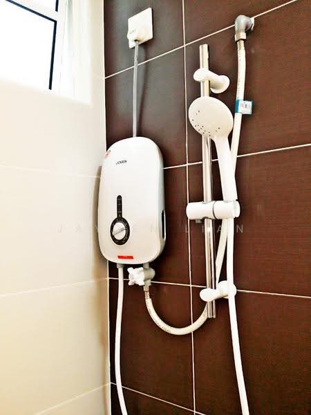 Pangsapuri untuk Dijual di Nusa Heights (Nusa Puncak) - Jayden Lian - Bathroom - PropertyGuru.com.my