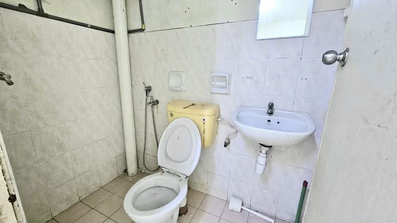 Rumah Teres 2-Tingkat untuk Dijual di Taman Sri Pulai Perdana (Skudai) - Janice . - Bathroom - PropertyGuru.com.my